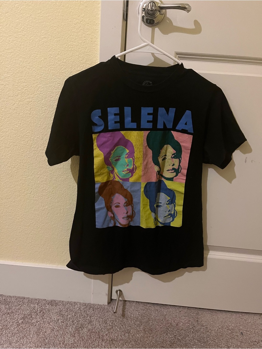 Selena Quintanilla Black Short Sleeve Graphic Tee - Multicolor Pop Art